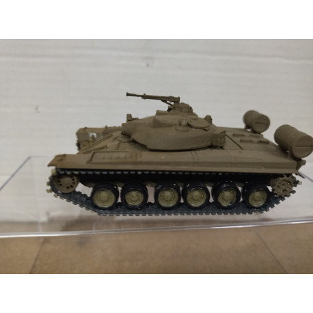 TANK ROTO/BROKEN (1) 1:72 KIT/DIECAST ? NO BOX DESGUACE/SUCIO
