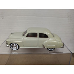 CHEVROLET SEDAN 1950 1:43 SOLIDO NO BOX