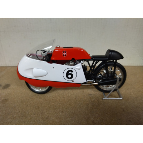 GILERA 500 1957 LIBERO LIBERATI MOTO GP 1:12 ALTAYA IXO