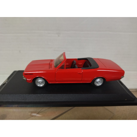 OPEL REKORD C CABRIOLET RED 1:43 PARADCAR 055