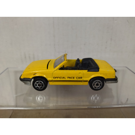 FORD MUSTANG CONVERTIBLE PACE CAR YELLOW 1:59/apx 1:64 MAJORETTE NO BOX