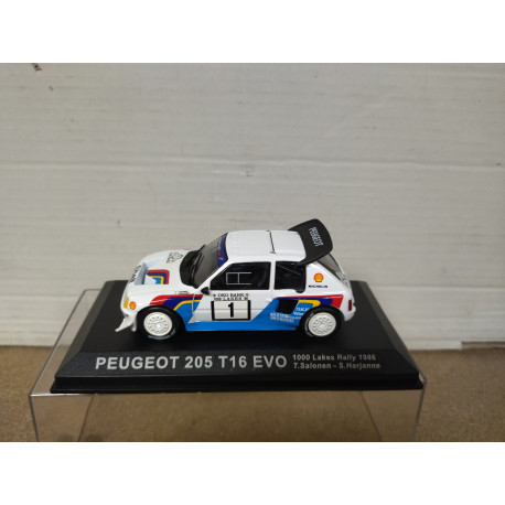 PEUGEOT 205 T16 EVO 1986 RALLY 1000 LAKES SALONEN 1:43 ALTAYA IXO