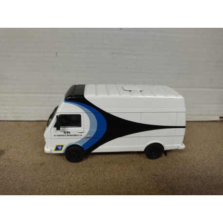 PEGASO EKUS 1988 CAPITONE SIT 1:43 SALVAT IXO NO BOX