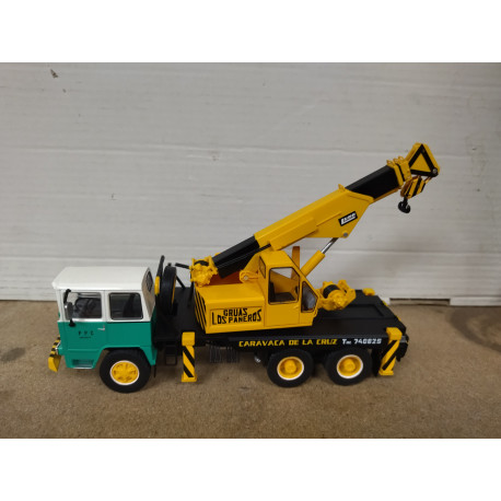 PEGASO 3076D 1976 GRUAS LOS PAÑEROS 1:43 SALVAT IXO NO BOX