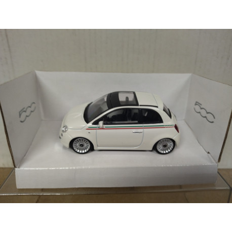 FIAT 500 WHITE 1:43 MONDO MOTORS