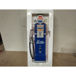GAS PUMP 1936 PEPSI-COLA 1:8/26 cm ALTURA GOLDEN WHEELS
