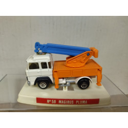 MAGIRUS-DEUTZ CAMION/TRUCK PLUMA apx 1:64 GUISVAL BOX