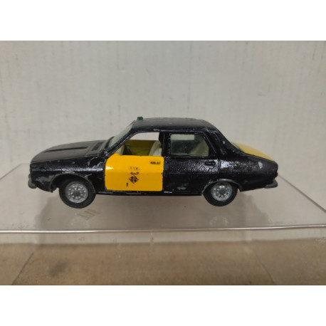 RENAULT 12 S TAXI BARCELONA 1:43 PILEN DESGUACE/NO BOX