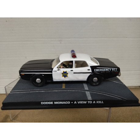 DODGE MONACO POLICE + FIG A VIEW TO ... 007 JAMES BOND 1:43 EAGLEMOSS IXO URNA MAL