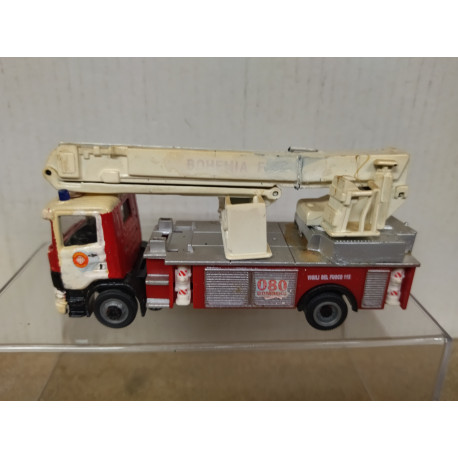 BOMBEROS E-19 BCN 080 apx 1:64/1:72 DESGUACE/REPINTADO/NO BOX