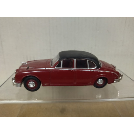 JAGUAR MK.II 1967 MAROON 1:43 CORGI NO BOX DEFECT/NO RETRO