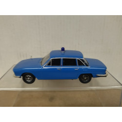 TRIUMPH 2500 PI 1972 POLICE METROPOLITAN 1:43 VANGUARDS NO BOX