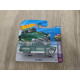 LA TROCA GREEN (CHEVY 3100 ) 5/5 LAYIN´LOW 1:64 HOT WHEELS