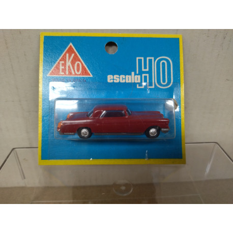 LINCOLN CONTINENTAL ROJO 1:87 H0 EKO BOX