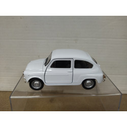 SEAT 600 WHITE 11cm Long/1:38 WELLY retrofriccion
