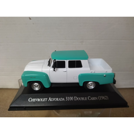 CHEVROLET ALVORADA 1962 WHITE/GREEN 1:43 DeAGOSTINI IXO