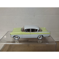 VAUXHALL CRESTA PA LIME YELLOW/SWAN WHITE 1:43 VANGUARDS VA06402