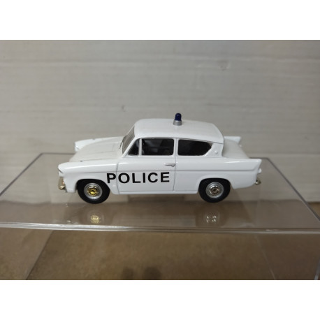 FORD ANGLIA LIVERPOOL AND BOOTLE POLICE 1:43 VANGUARDS VA00120 NO RETROS
