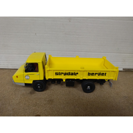 BERLIET STRADAIR 1978 BENNE CAMION/TRUCK 1:43 ALTAYA IXO