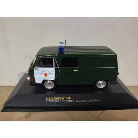MERCEDES-BENZ N1300 1987 ATESTADOS GUARDIA CIVIL 1:43 ALTAYA IXO