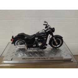 HARLEY-DAVIDSON 2010 FLSTFB FAT BOY LO MOTO/BIKE 1:24 ALTAYA IXO