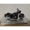 HARLEY-DAVIDSON 2010 FLSTFB FAT BOY LO MOTO/BIKE 1:24 ALTAYA IXO