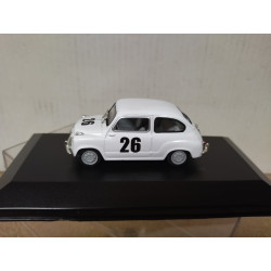 SEAT 600 1963 RALLY n26 1:43 SOLIDO SALVAT HARD BOX