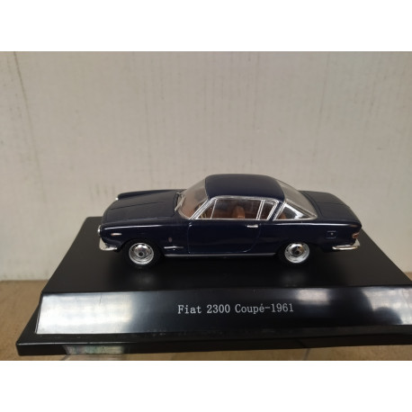 FIAT 2300 COUPE 1961 DARK BLUE 1:43 STARLINE