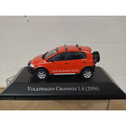 VOLKSWAGEN CROSSFOX 1.6 2006 RED ARGENTINA 1:43 SALVAT IXO