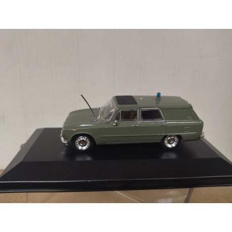 ALFA ROMEO GIULIA 1972 FURGONATA CARABINIERI 1:43 IXO DEFECT/BOX NO ORIGINAL