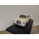 MERCEDES-BENZ W111 220 1964 BEIGE 1:43 DeAGOSTINI IXO