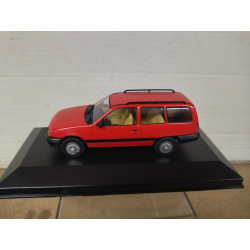 OPEL KADETT E CARAVAN 1984 RED 1:43 EAGLEMOSS IXO BOX NO ORIGINAL