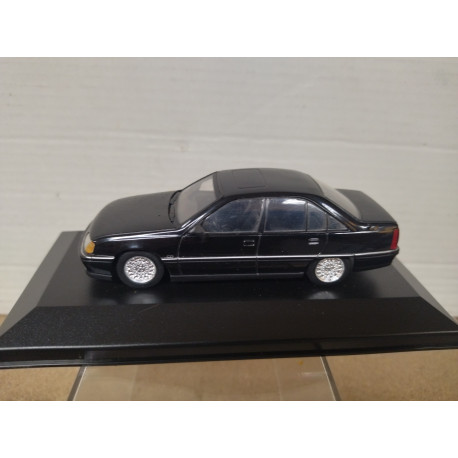 CHEVROLET OMEGA DIAMOND 1994 (OMEGA A ) BLACK 1:43 DeAGOSTINI IXO BOX NO ORIGINAL