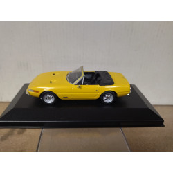 FERRARI 365 1969 GTS/4 CABRIO 1:43 SALVAT IXO BOX NO ORIGINAL