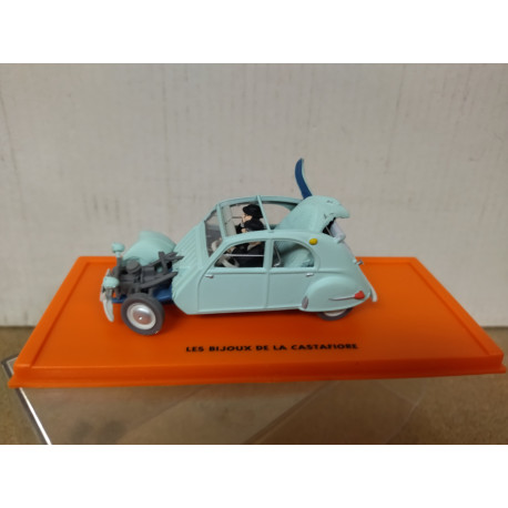 CITROEN 2CV TINTIN LES BIJOUX DE LA CASTAFIORE 1:43 ATLAS IXO