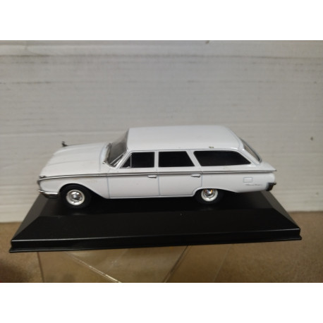 FORD RANCH WAGON FROM RUSSIA 007 JAMES BOND 1:43 IXO BOX NO ORIGINAL/DEFECT