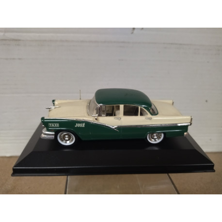 FORD FAIRLANE 1956 TAXI LA HABANA CUBA 1:43 ALTAYA IXO BOX NO ORIGINAL