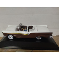 FORD FAIRLANE CONV DIE ANOTHER DAY 007 JAMES BOND 1:43 IXO BOX NO ORIGINAL