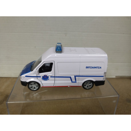 FURGONETA ERTZAINTZA POLICIA EUSKADI PLAYJOCS NO BOX
