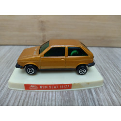 SEAT IBIZA MARRON 1:64 GUISVAL BOX