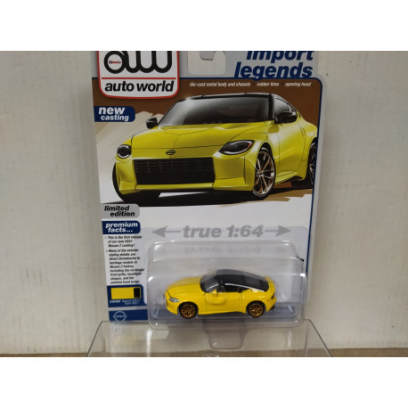 NISSAN Z 2023 TELLOW IMPORTS LEGENDS 1:64 AUTO WORLD