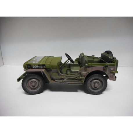 WILLYS MB 1941 JEEP US ARMY DIRTY AUTOWORLD 1:18