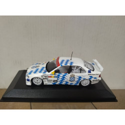 BMW E36 320i 1997 STW CUP VON BAYERN 1:43 MINICHAMPS