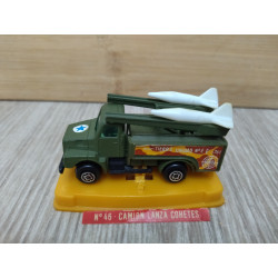 VOLVO TRUCK/CAMION LANZA COHETES MILITAR apx 1:64 GUISVAL BOX