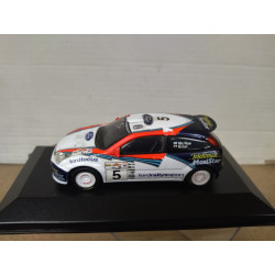 FORD FOCUS WRC 2000 RALLY CATALUÑA MCRAE 1:43 ALTAYA IXO DEFECT/PINTURA BOX NO ORIGINAL