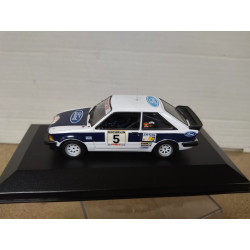 FORD ESCORT XR3i 1983 RALLY RIOJA SERVIA 1:43 DEFECT/NO RETRO BOX NO ORIGINAL