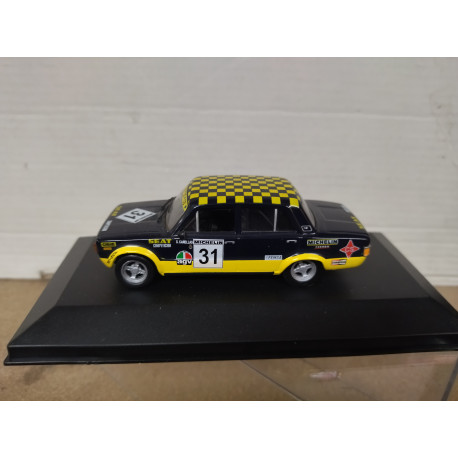 SEAT 124 2000 GR.2 1979 RALLY CTT ESPAÑA CAÑELLAS 1:43 ALTAYA IXO BOX NO ORIGINAL