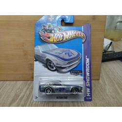 DATSUN 240Z ZAMAC 014 SHOWROOM 1:64 HOT WHEELS
