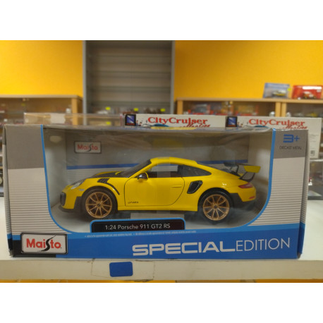 PORSCHE 911 GT2 RS YELLOW 1:24 MAISTO