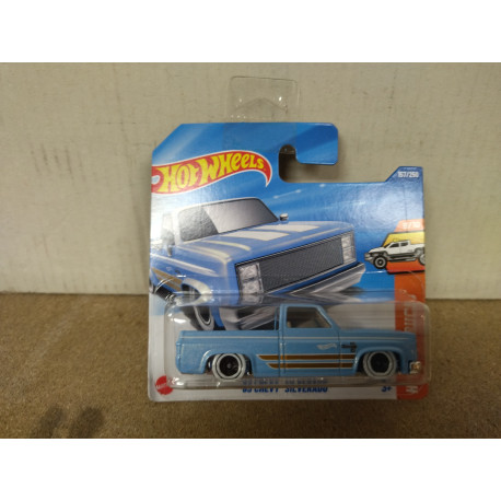 CHEVROLET SILVERADO 1983 BLUE LIGHT 9/10 HOT TRUCKS 1:64 HOT WHEELS
